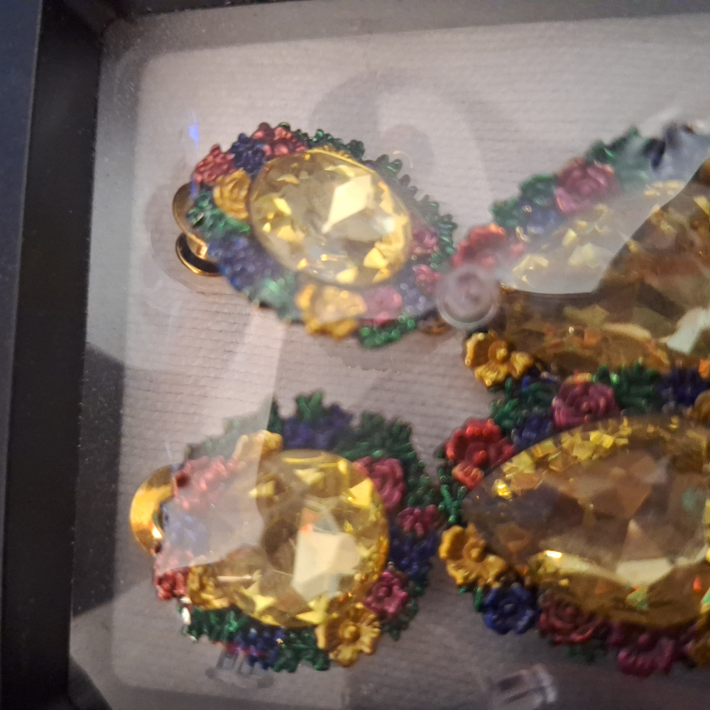 Elegant Gold and Multicolor Floral Earrings